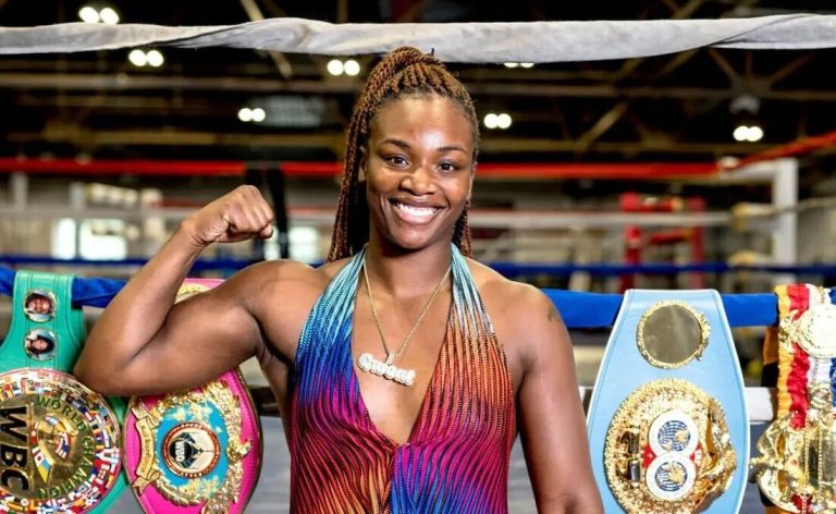 Undefeated Boxing Champion Claressa Shields Becomes First Woman to Win ...